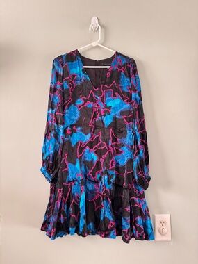 White House Black Market Silk Godet Mini Abstract Floral Flounce Chic Dress